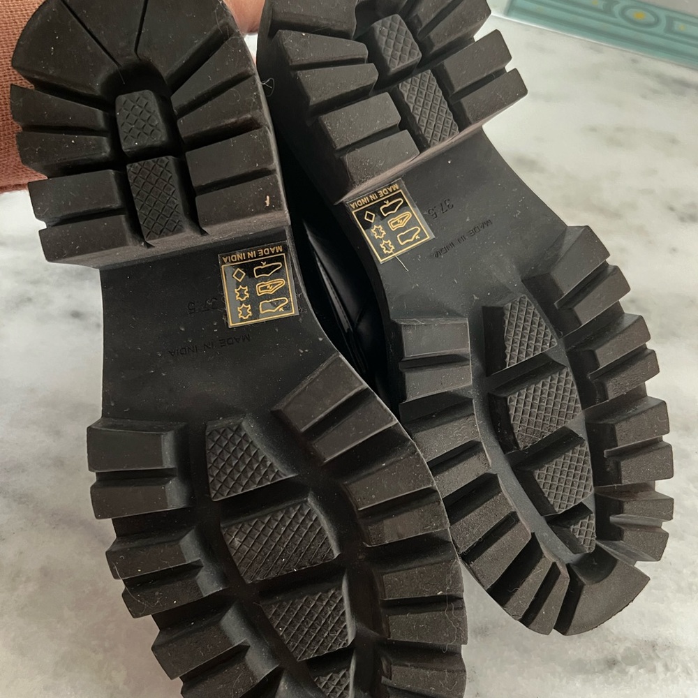Free People Lyra Lug Sole Loafer women’s size 37.5 in black. No bag or box. - Picture 5 of 8